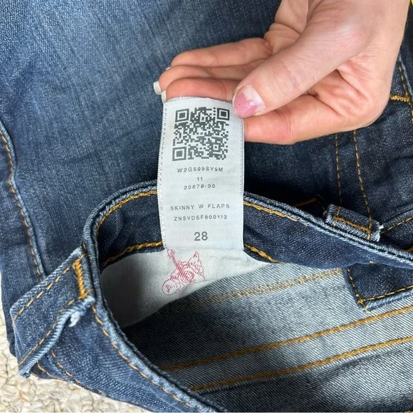 True Religion Skinny Jeans With Flaps Womens 28 Low Rise Blue Denim Dark Wash - Picture 8 of 13